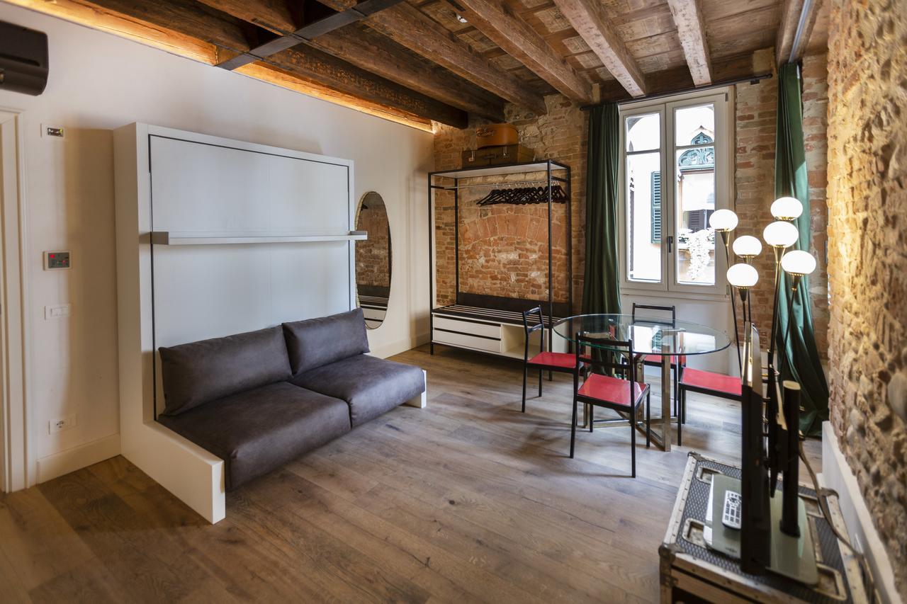Residenza Palazzo Brenzoni Apartman Verona Kültér fotó